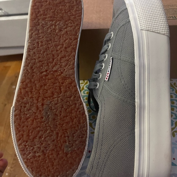 Superga COTU 2790 Platform Sneaker Womens’s Gray Sage with Box from LLBean - Picture 4 of 11